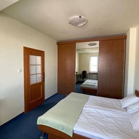 Apartman Obchodna Bratislava Extérieur photo
