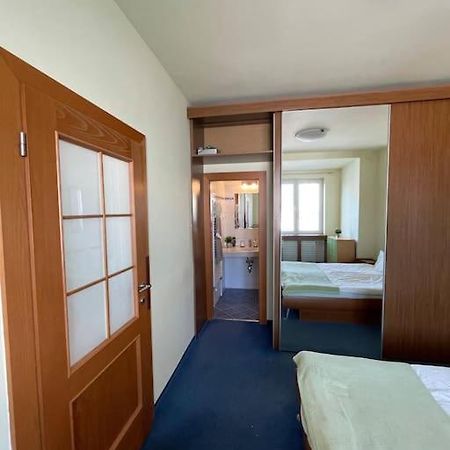 Apartman Obchodna Bratislava Extérieur photo